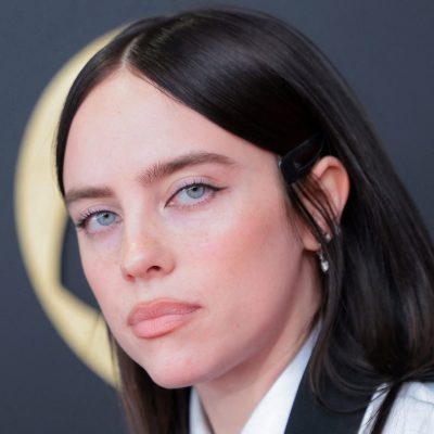 Bukan sekadar pemenang Grammy 2026: Billie Eilish kecam ICE!