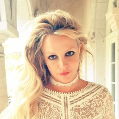 Britney Spears jual hak milik katalog muzik